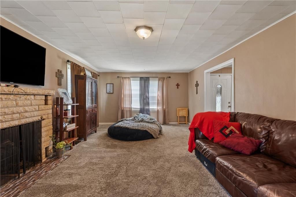 204 W Cherokee Street — photo 15
