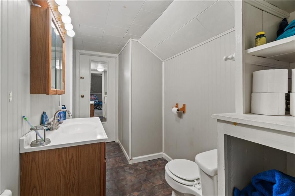 204 W Cherokee Street — photo 24