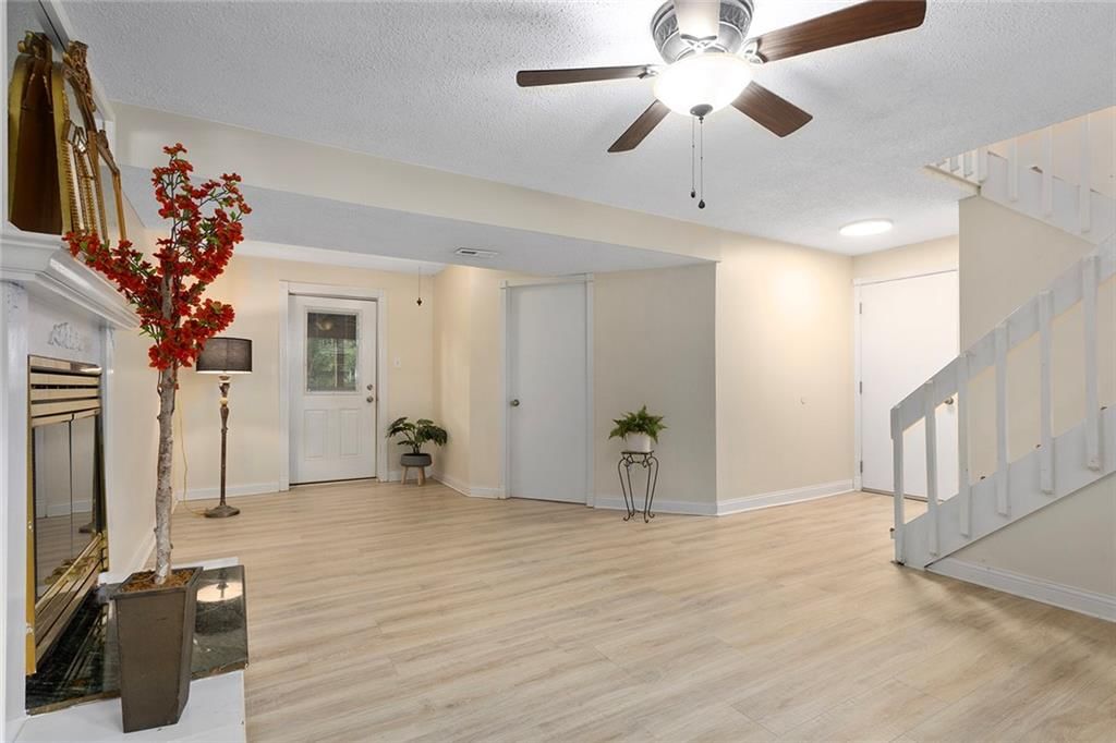 Photo 24 of 43 - 1407 NW 74th Street