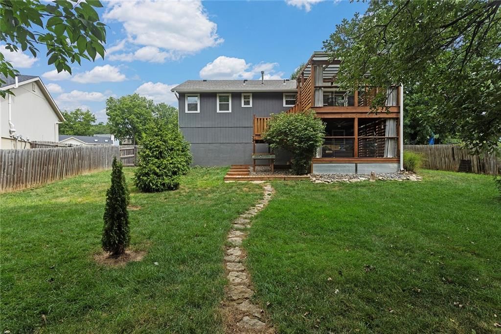 Photo 40 of 43 - 1407 NW 74th Street