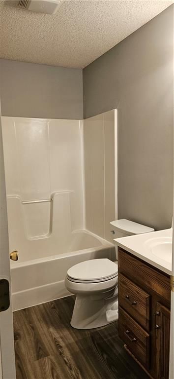 3915 Highland Avenue — photo 11