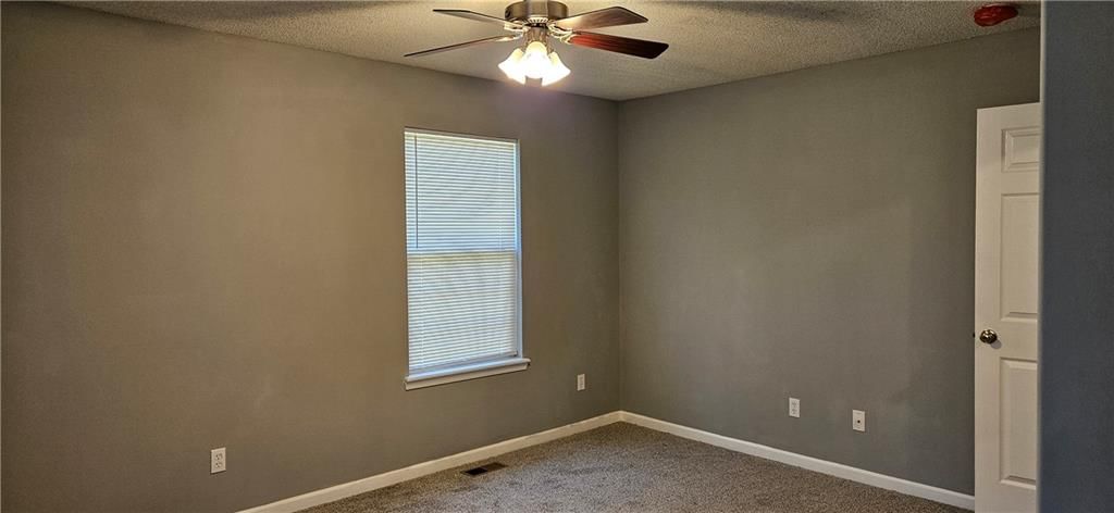 3915 Highland Avenue — photo 16