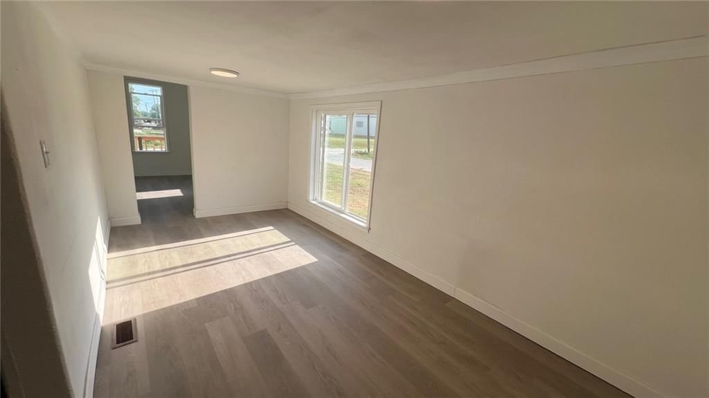 719 W Olive Street — photo 9