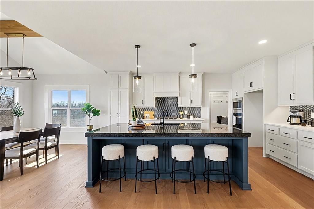18409 Caenen Street — photo 10