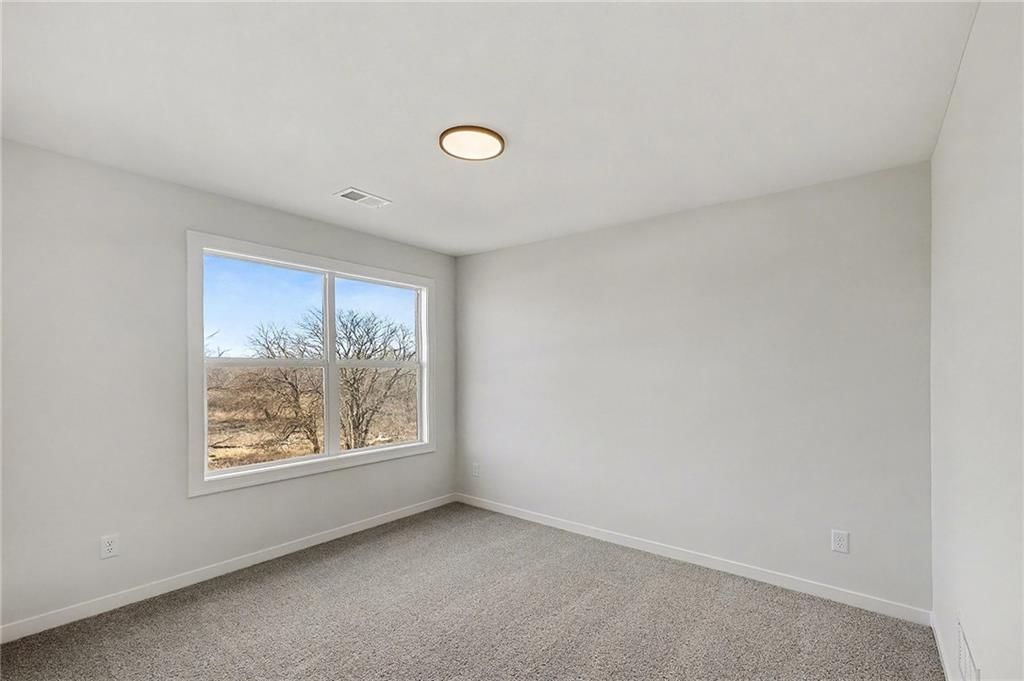 18409 Caenen Street — photo 29