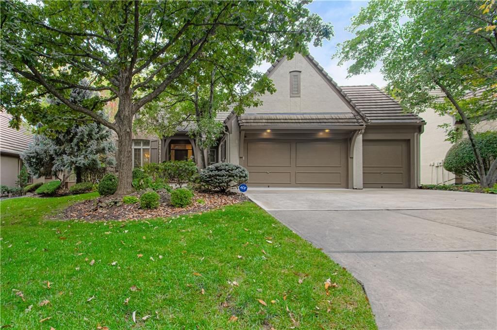 4217 W 114th Street, Leawood, KS