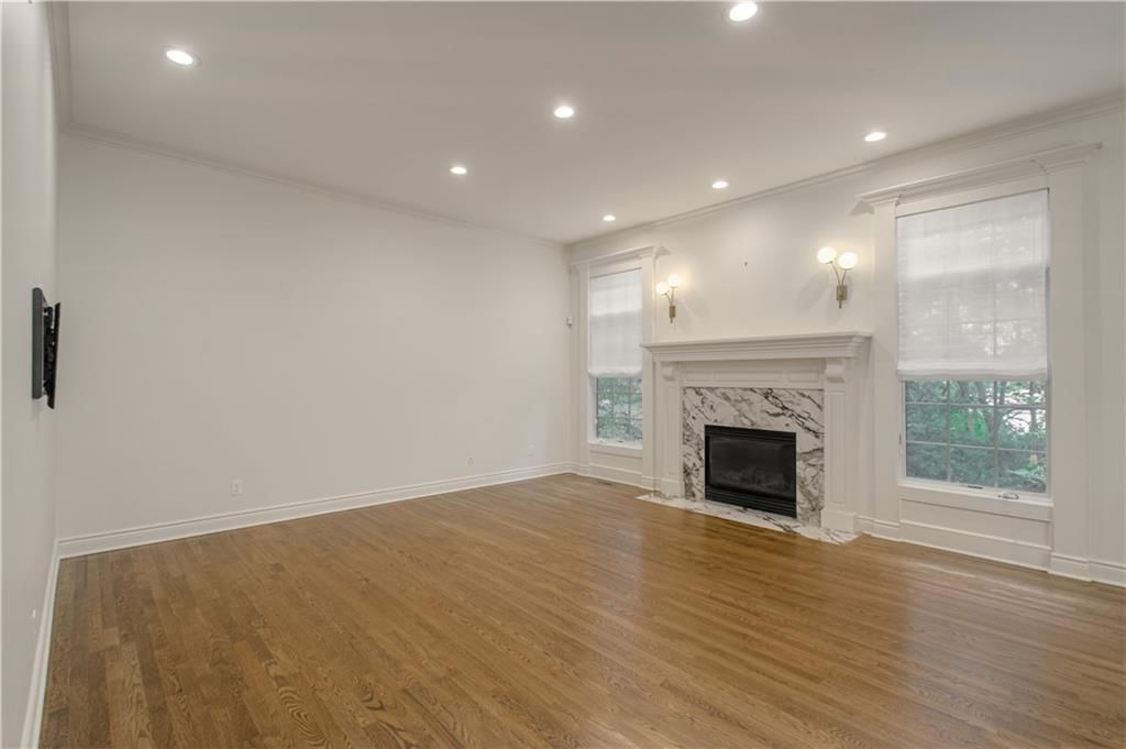 4217 W 114th Street — photo 8