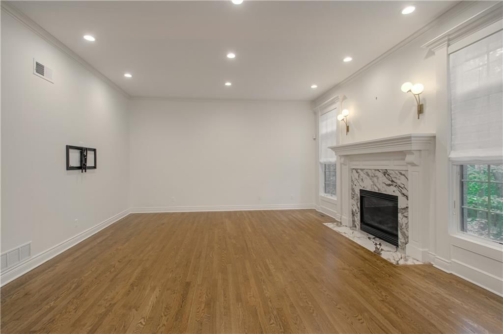 4217 W 114th Street — photo 9