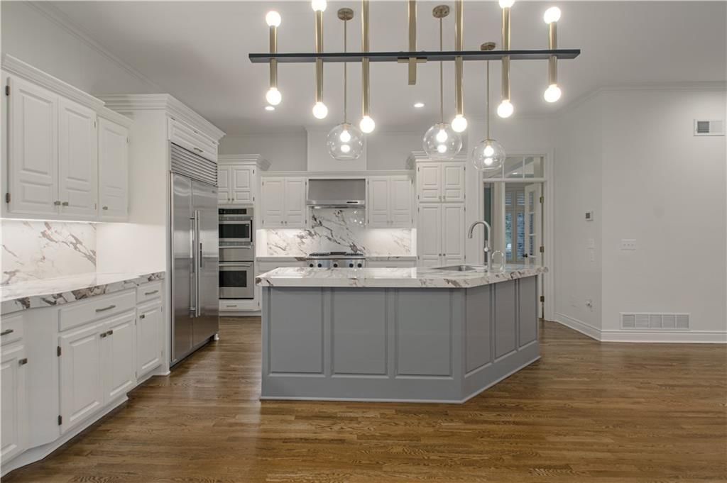 4217 W 114th Street — photo 13