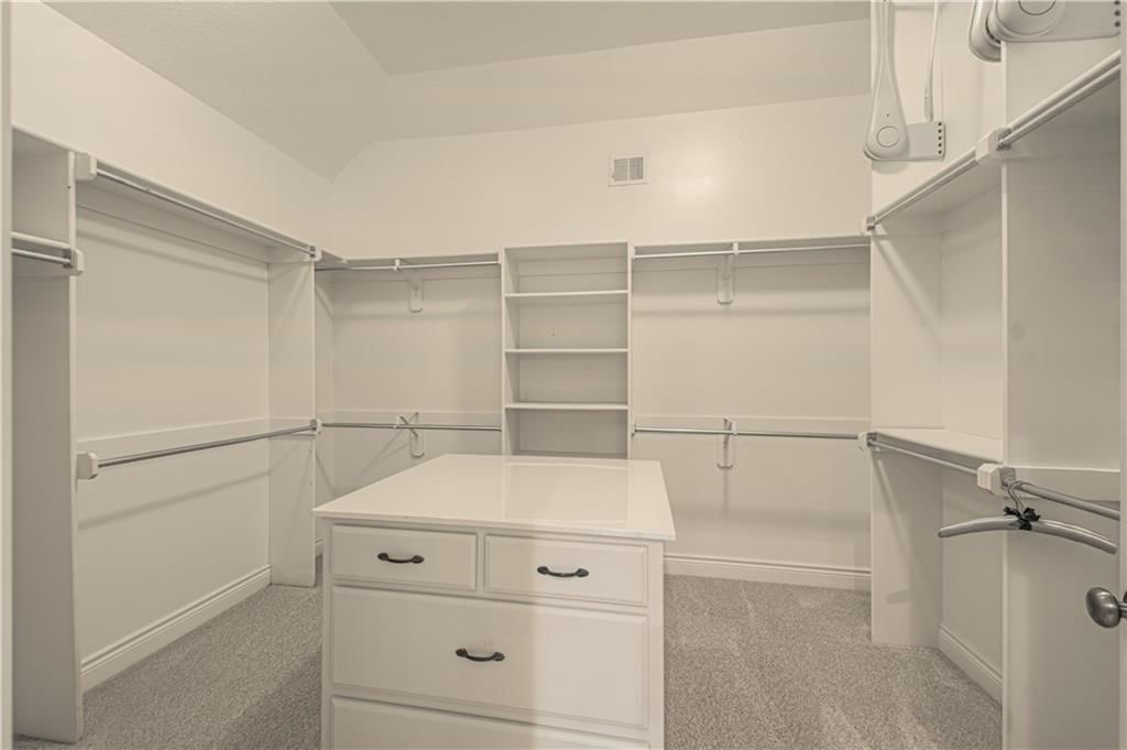 4217 W 114th Street — photo 24
