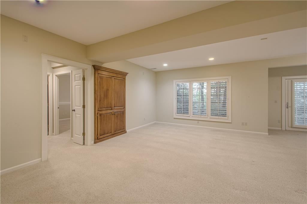 4217 W 114th Street — photo 28