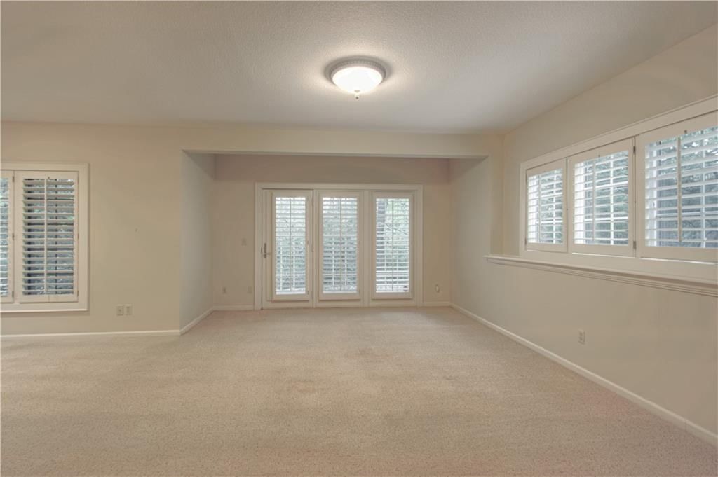 4217 W 114th Street — photo 30
