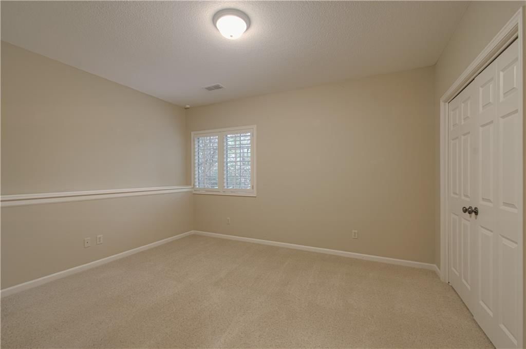 4217 W 114th Street — photo 31