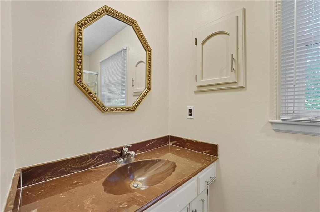 141 Woodbridge Lane — photo 21