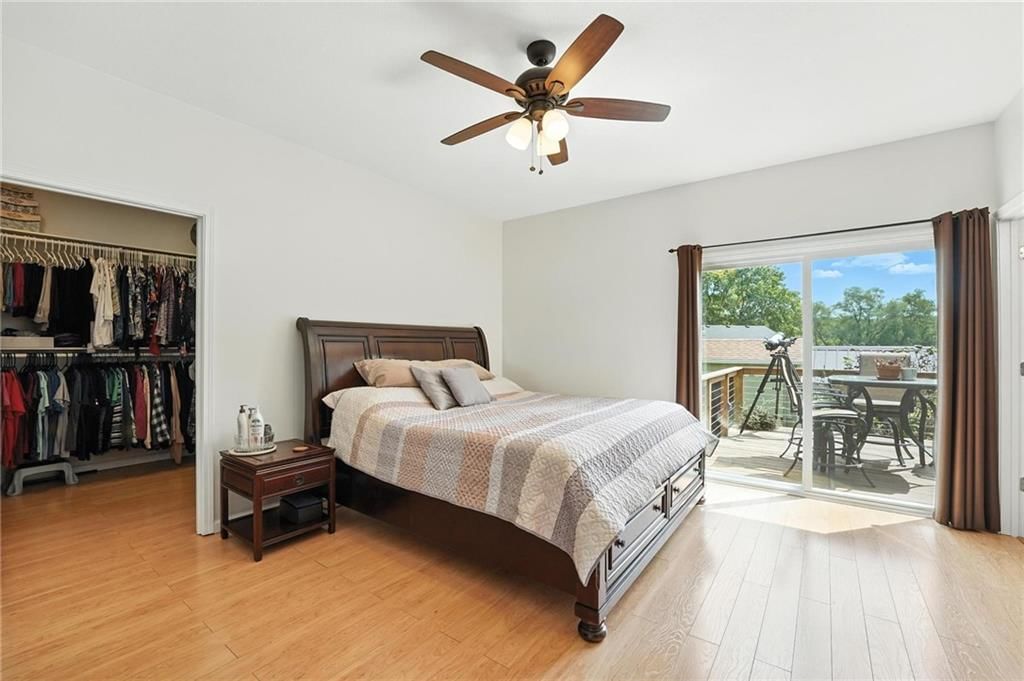 Photo 22 of 45 - 311 Summerset Drive