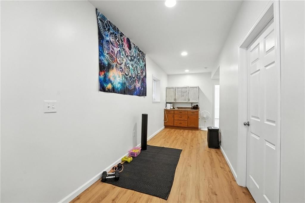 Photo 37 of 45 - 311 Summerset Drive