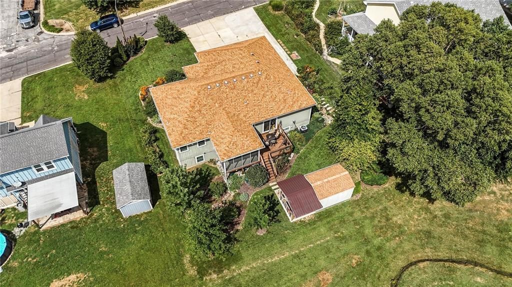 Photo 40 of 45 - 311 Summerset Drive
