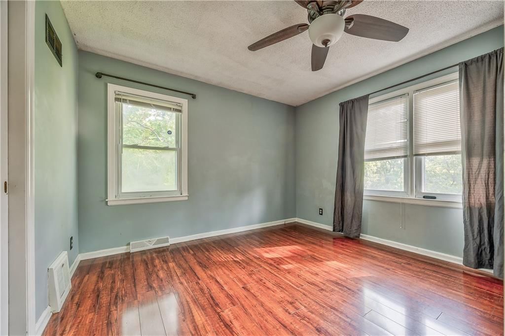 2200 S 13th Terrace — photo 17
