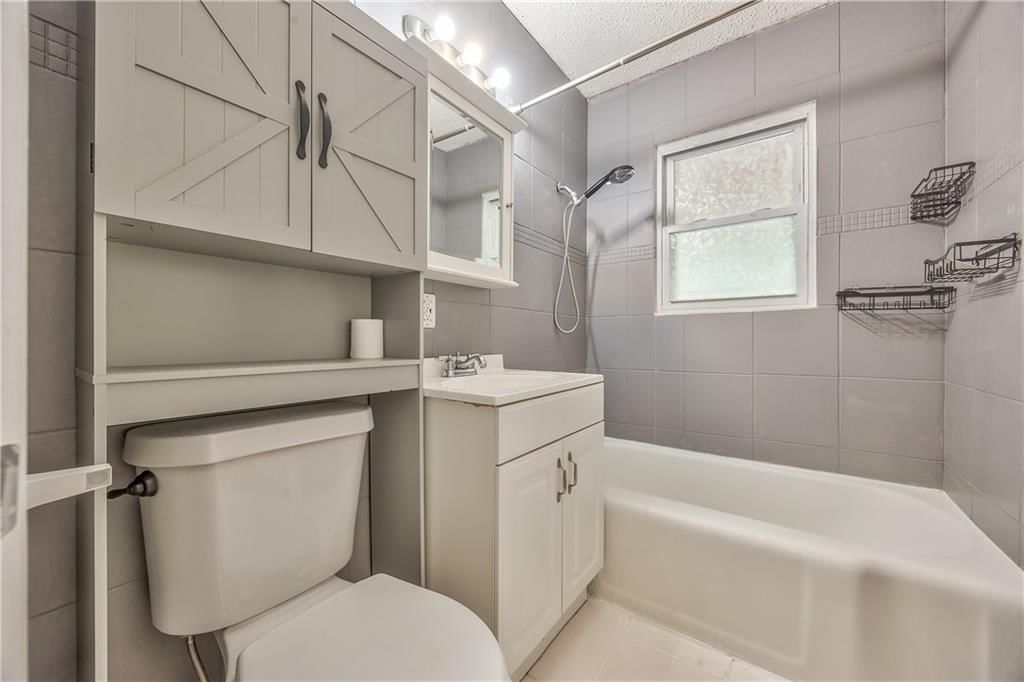 2200 S 13th Terrace — photo 19