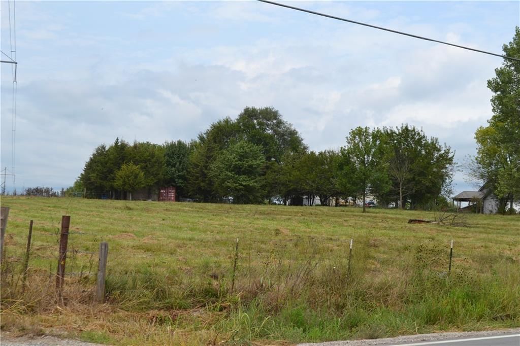 319th W Old KC Road Street — photo 10