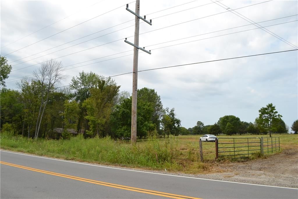 319th W Old KC Road Street — photo 31
