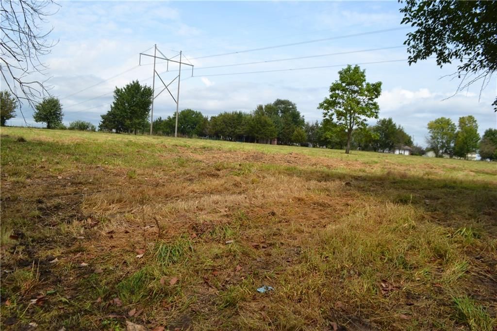 319th W Old KC Road Street — photo 33