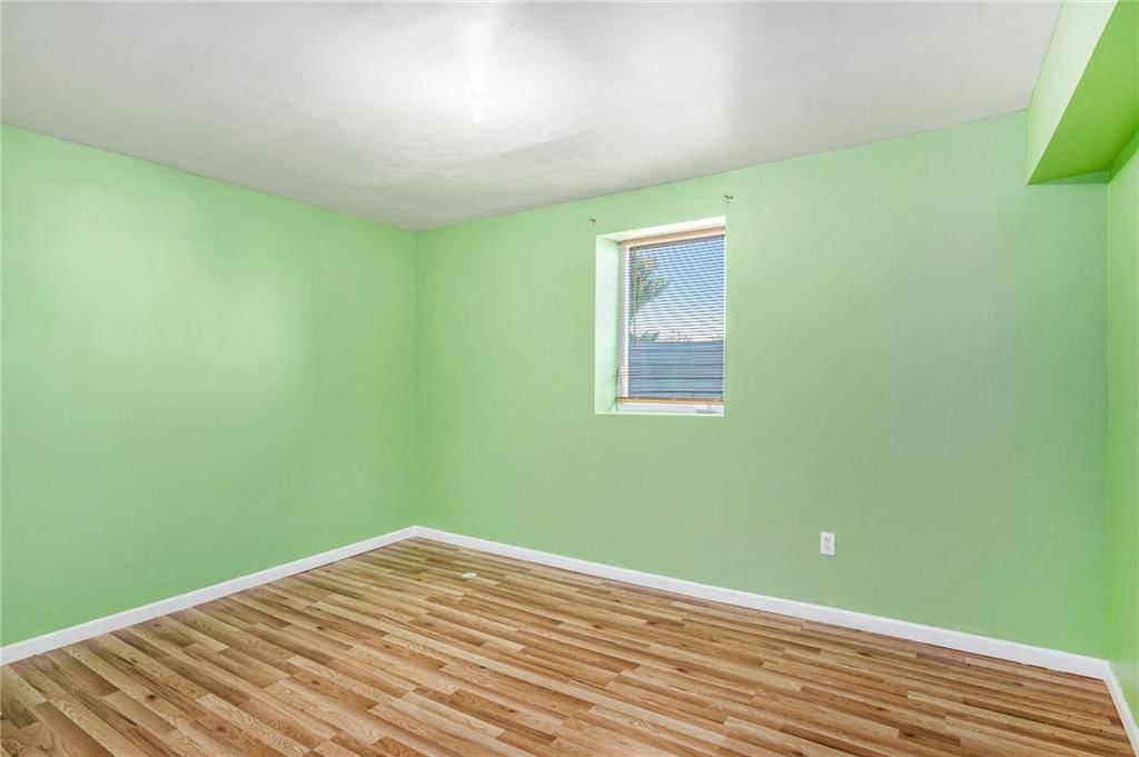 1329 Ann Avenue — photo 20