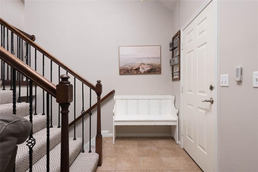 Photo 5 of 24 - 12421 S PARKER Terrace