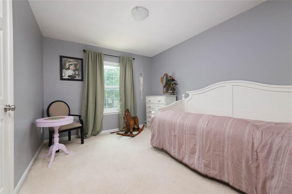 Photo 15 of 24 - 12421 S PARKER Terrace