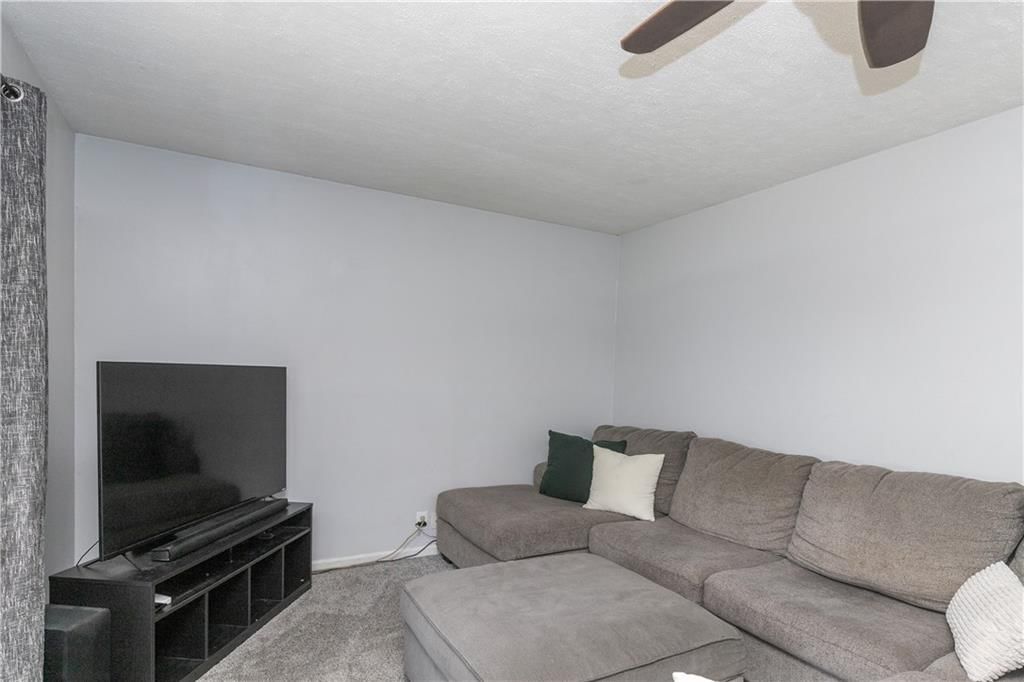 1717 N High Street — photo 6