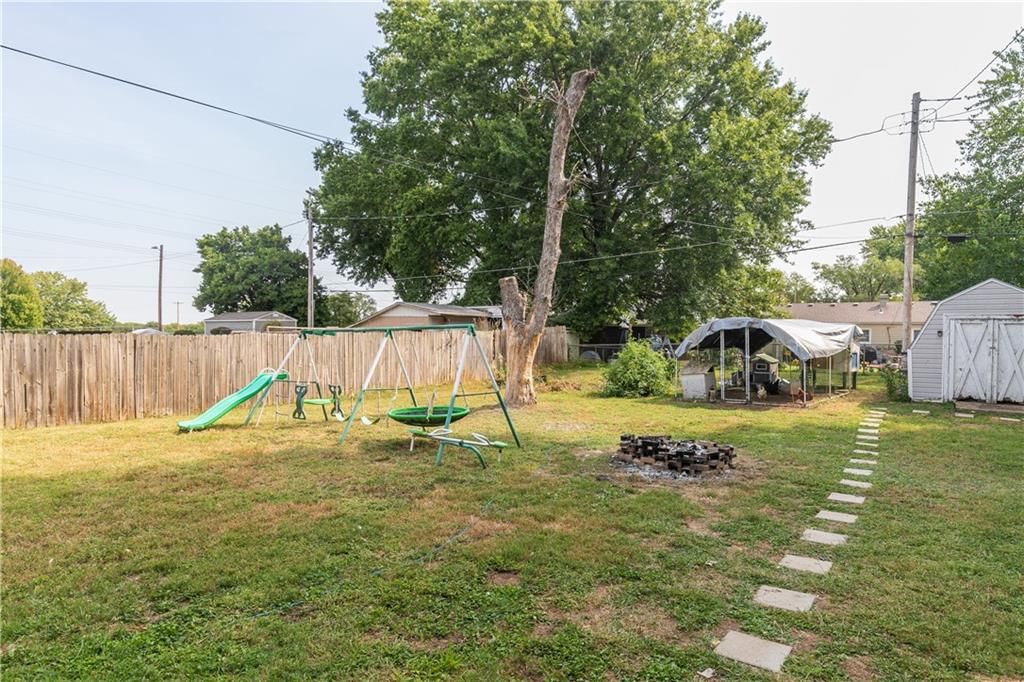 1717 N High Street — photo 41