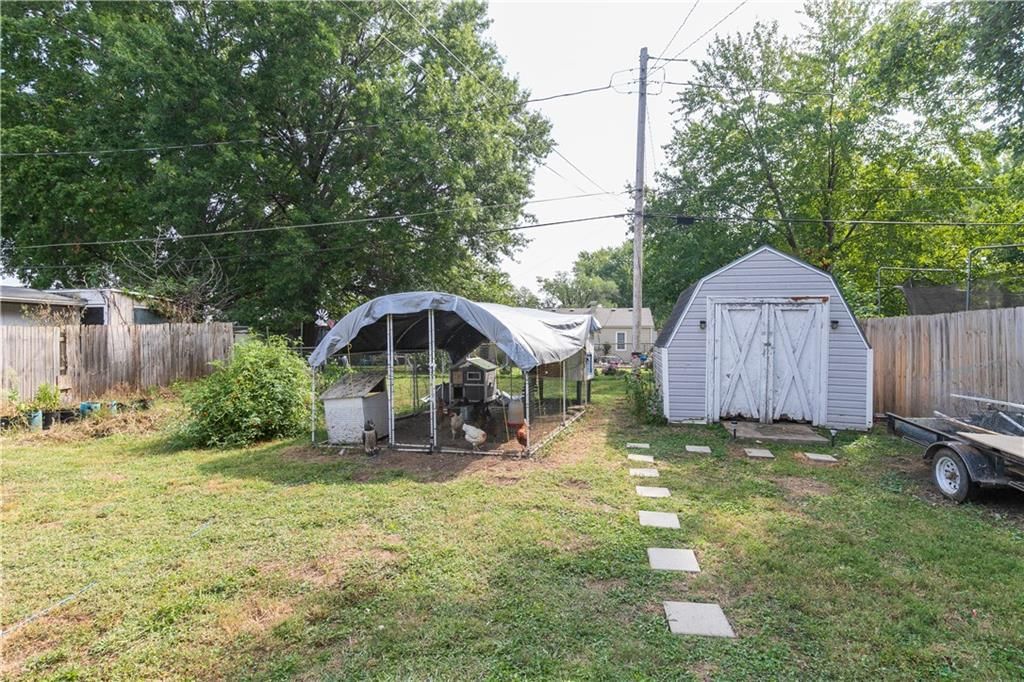 1717 N High Street — photo 42