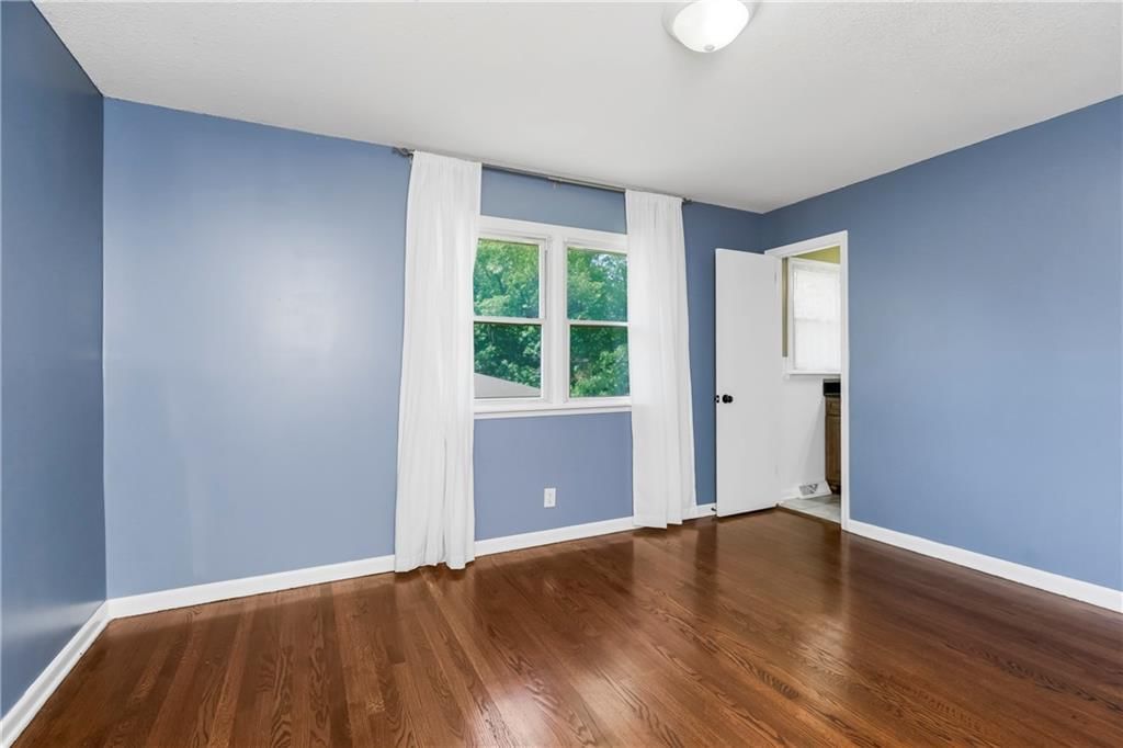 8205 FREEMAN Avenue — photo 5