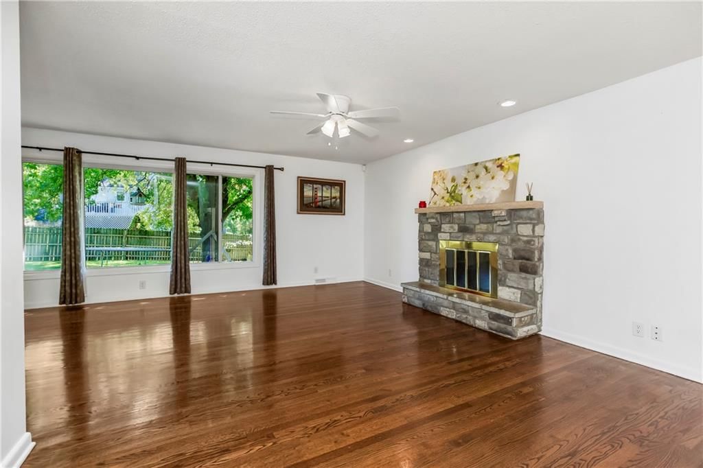 8205 FREEMAN Avenue — photo 16
