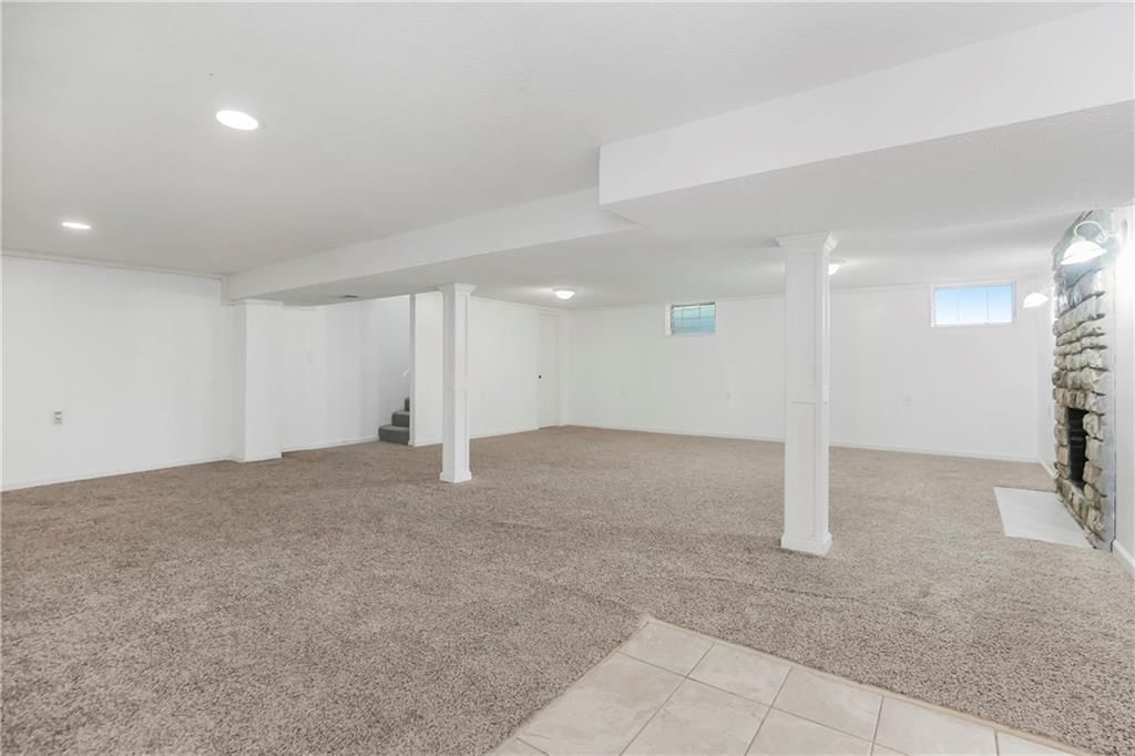 8205 FREEMAN Avenue — photo 26