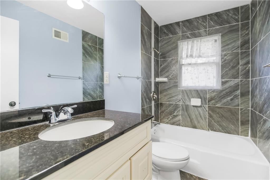 8205 FREEMAN Avenue — photo 30