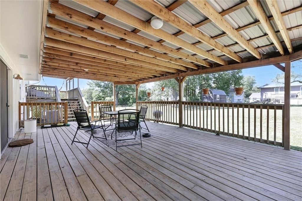1018 Miss Belle Street — photo 25
