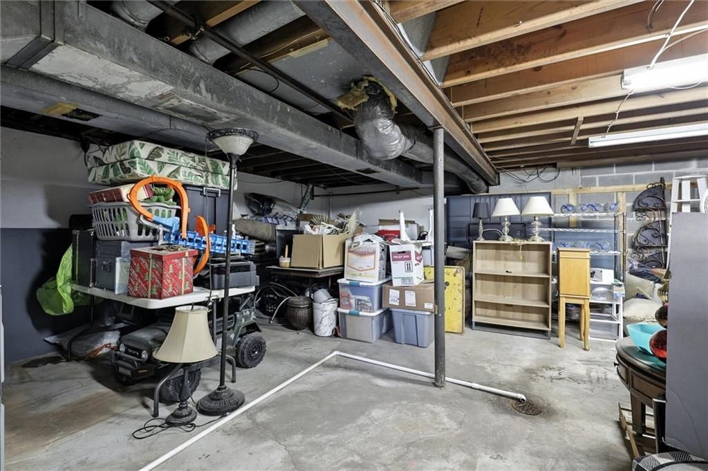 1018 Miss Belle Street — photo 30