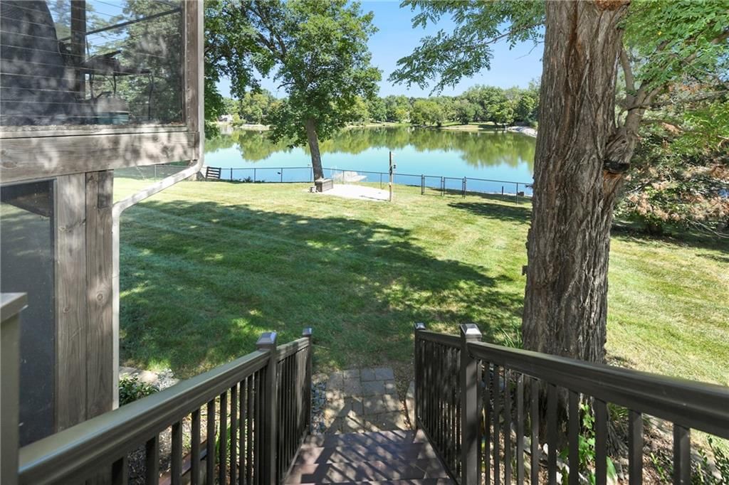 Photo 46 of 70 - 6925 Lakeshore Drive