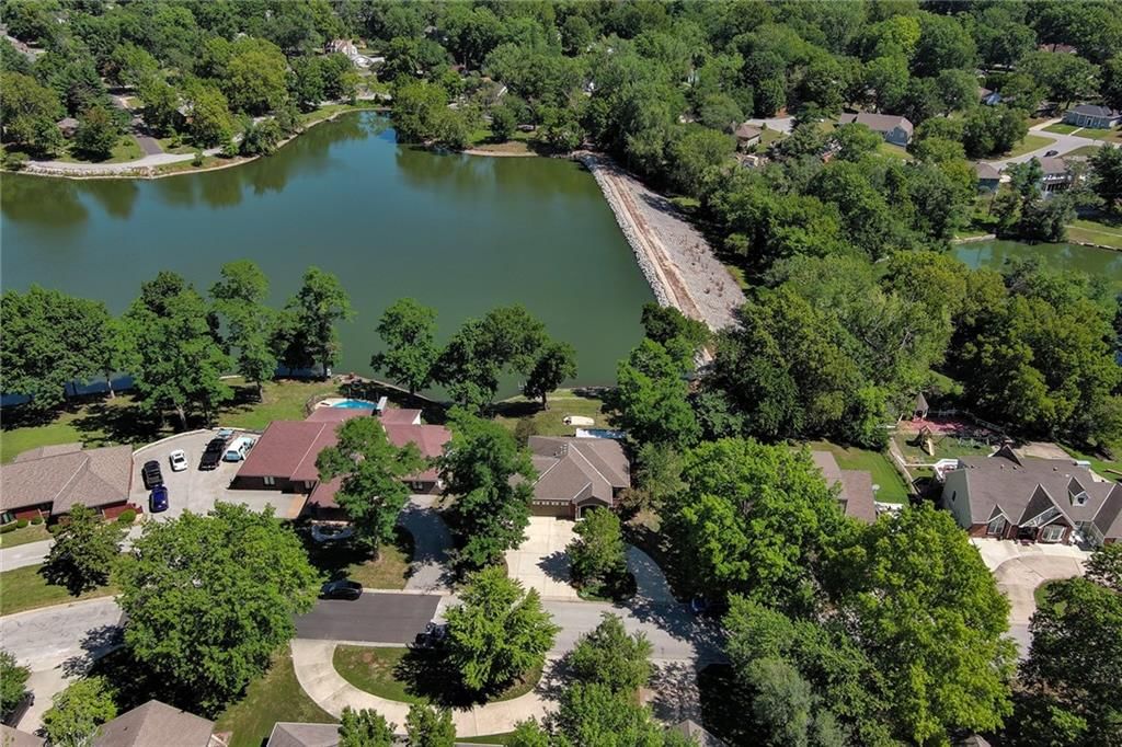 Photo 56 of 70 - 6925 Lakeshore Drive