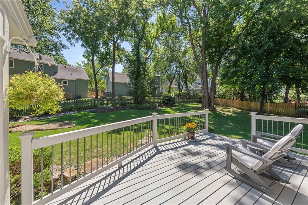 11484 Lowell Avenue — photo 27