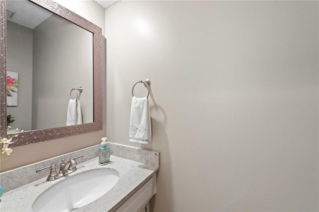 11484 Lowell Avenue — photo 40