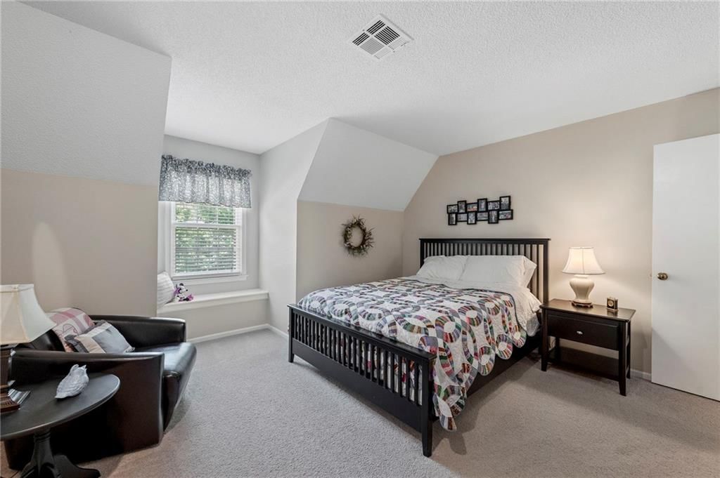 11484 Lowell Avenue — photo 44
