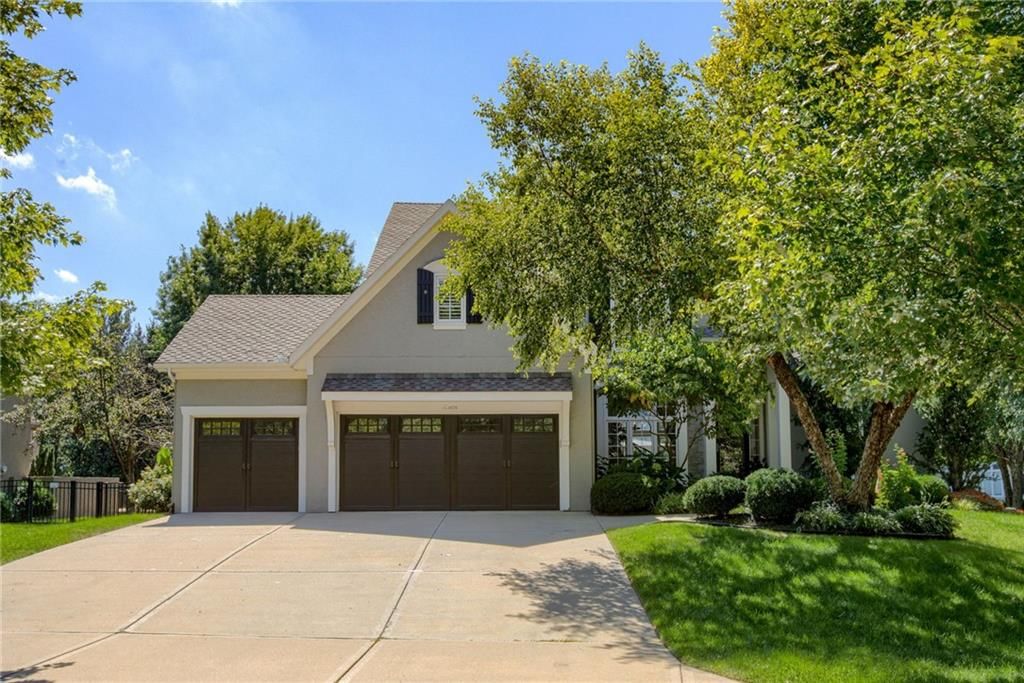 14724 Maple Street — photo 1