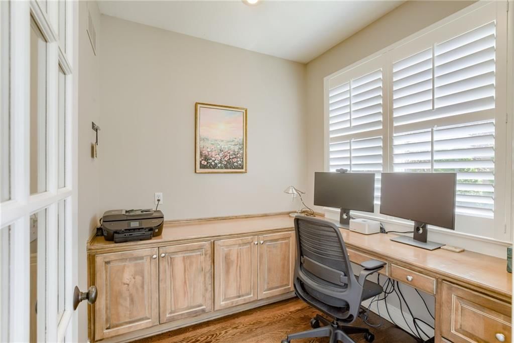14724 Maple Street — photo 32