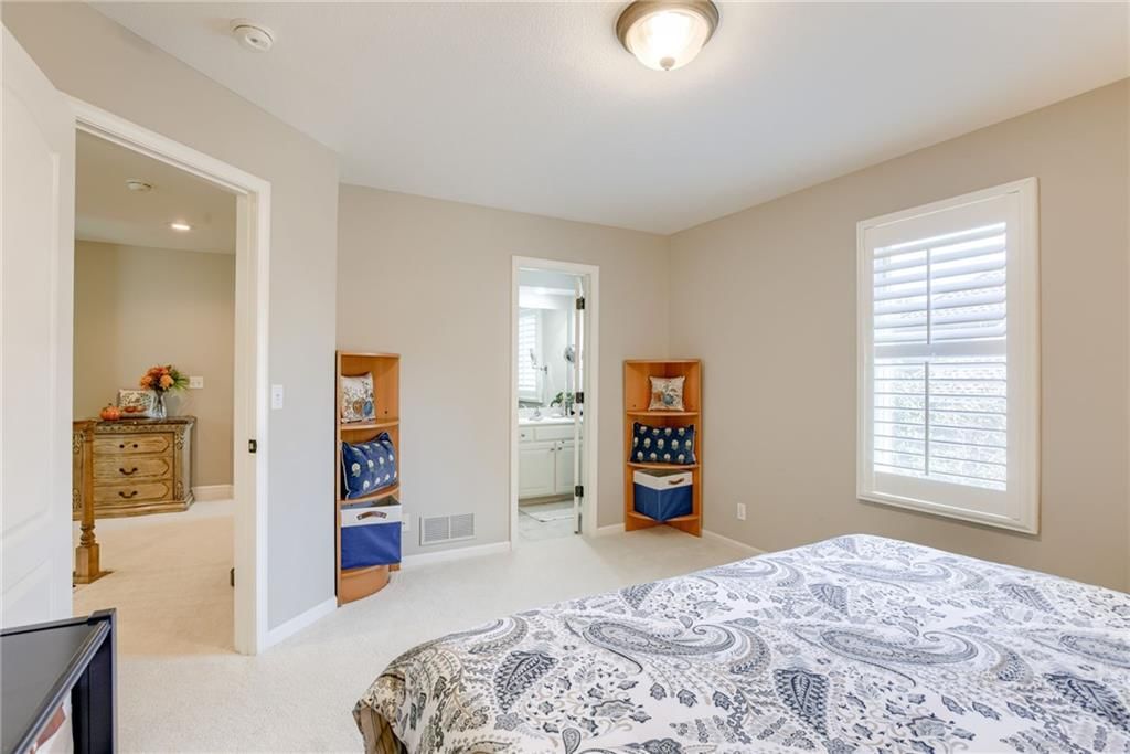 14724 Maple Street — photo 38