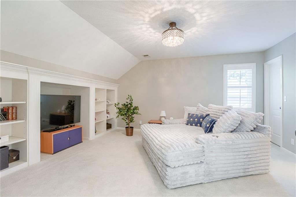 14724 Maple Street — photo 39
