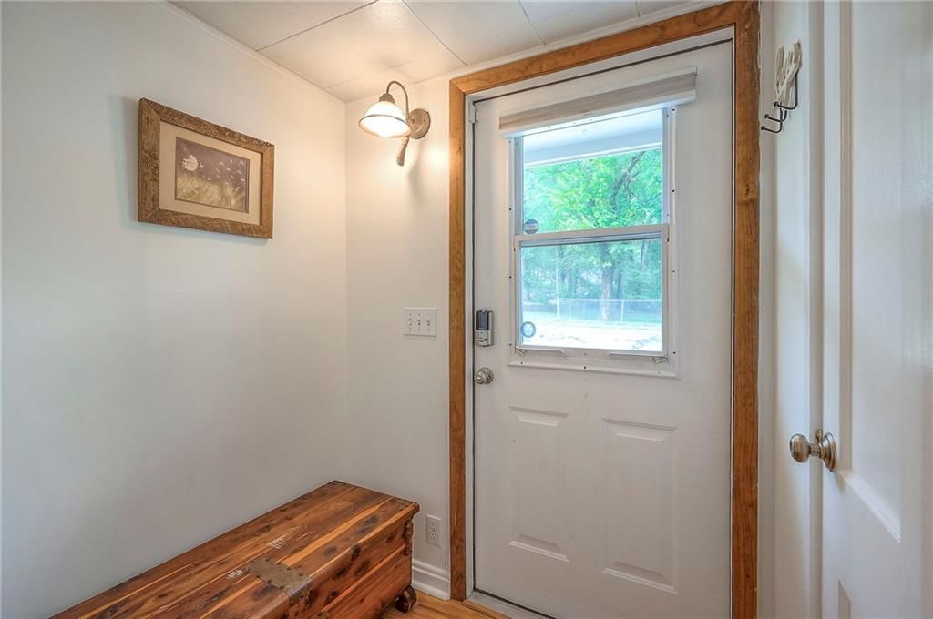 5933 Knox Avenue — photo 2