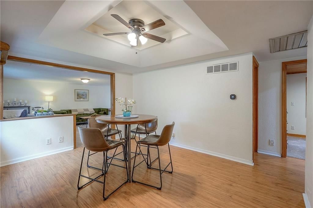 5933 Knox Avenue — photo 3