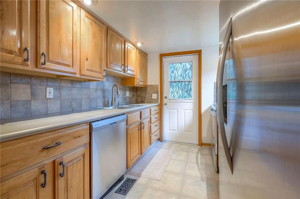 5933 Knox Avenue — photo 7